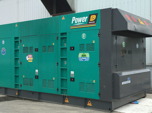 岢岚升级发电机组的过程中需要注意哪些安全事项？