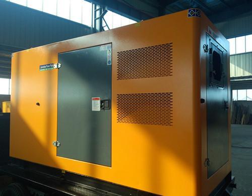 岢岚汽油发电机组电瓶电解液的密度应该保持在什么范围？